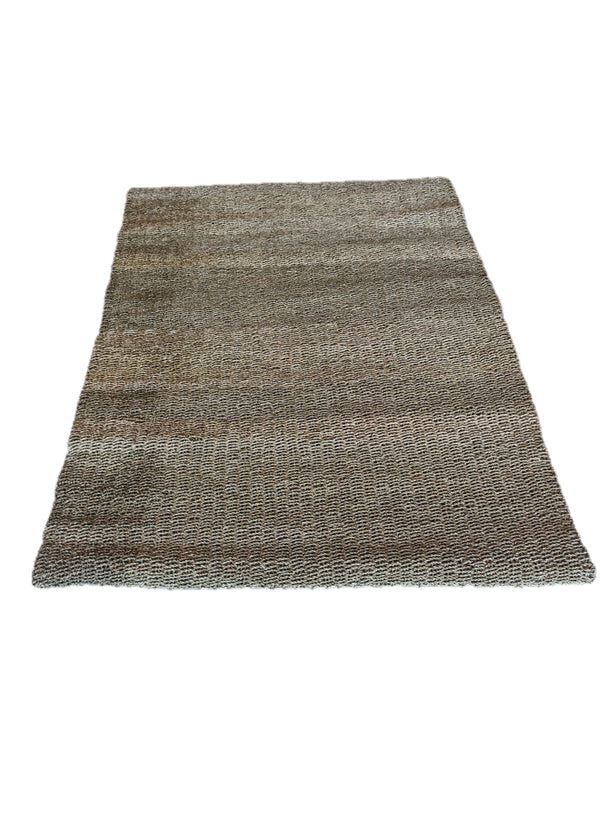 RUANG – Tappeto in SEAGRASS naturale intrecciato